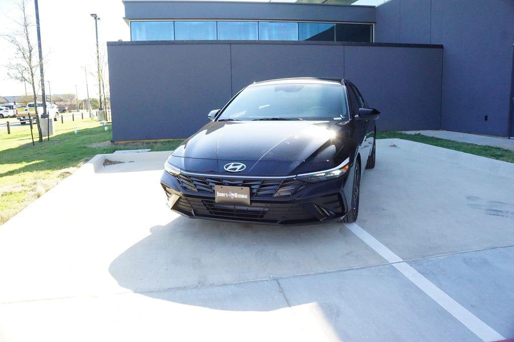 New 2026 Hyundai Elantra SEL Sport Sedan