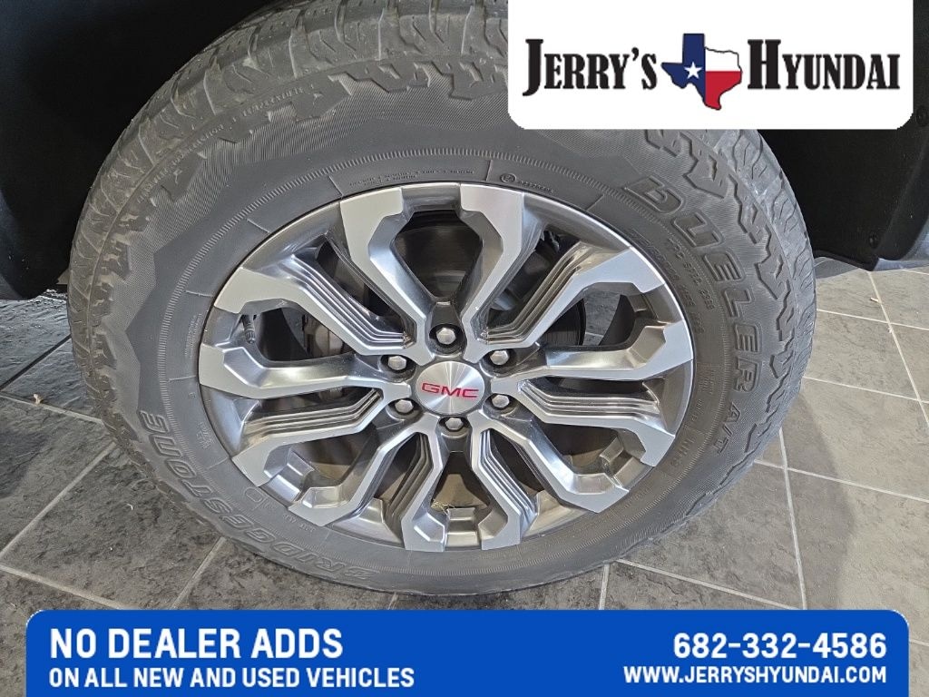 Used 2024 GMC Canyon Denali Truck Crew Cab