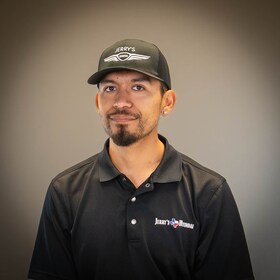 Staff member Eduardo Ortega from b6792d47b96e
