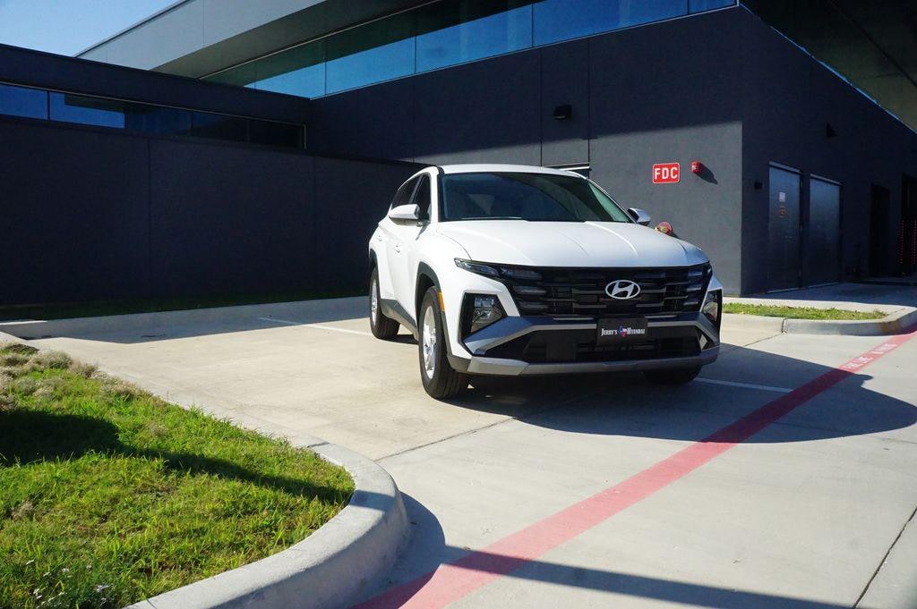 New 2026 Hyundai Tucson SE FWD SUV