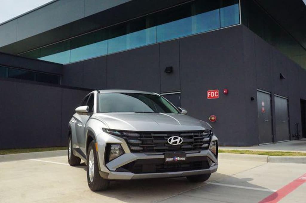 New 2026 Hyundai Tucson SE FWD SUV