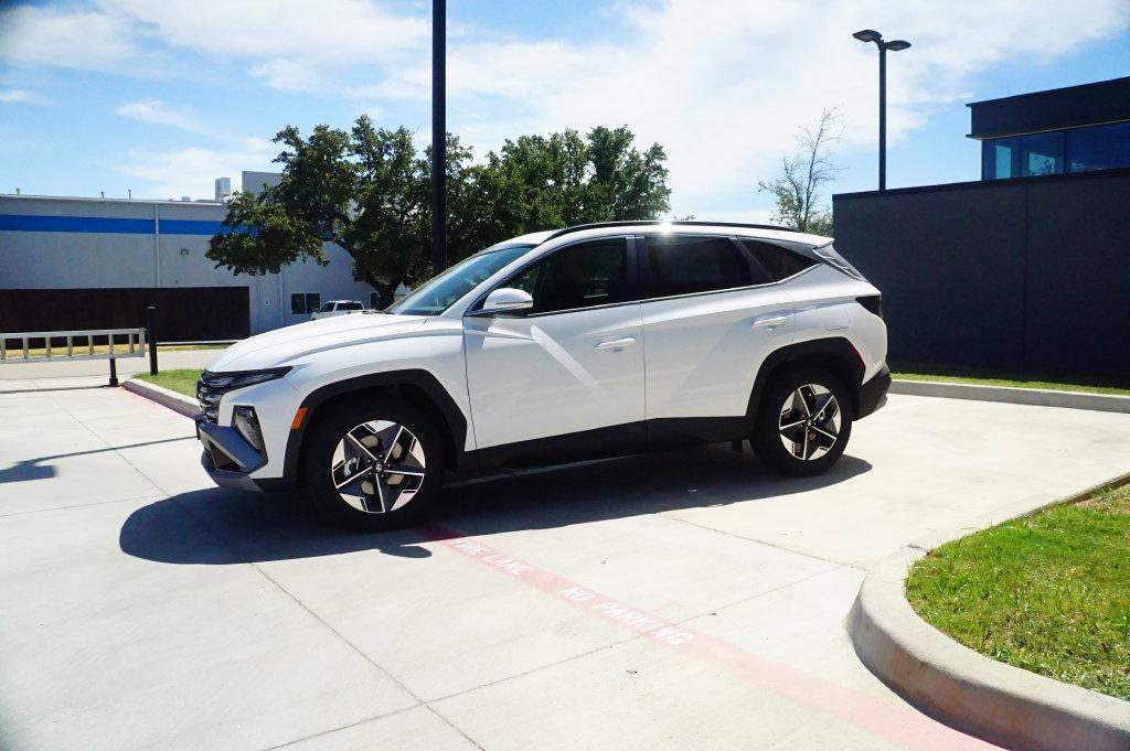 New 2026 Hyundai Tucson SEL Premium FWD SUV