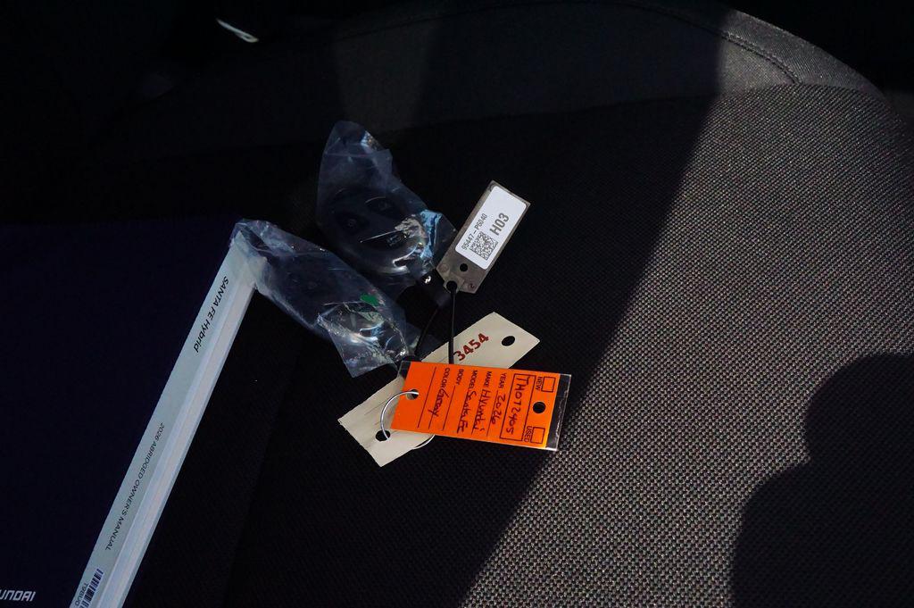 2026 Hyundai Santa Fe SE - Photo 25