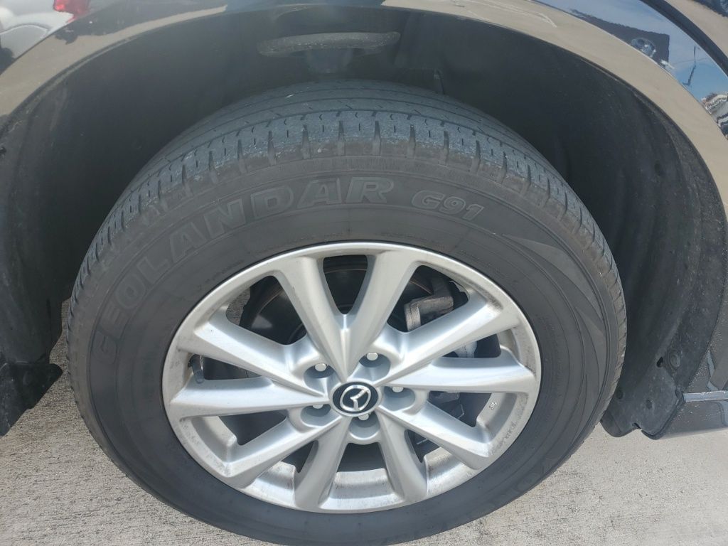 2024 Mazda CX-5 2.5 S Preferred photo 3