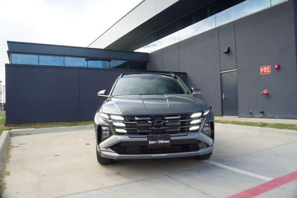 New 2026 Hyundai Tucson Limited FWD SUV