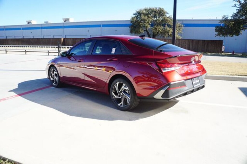 Certified 2025 Hyundai Elantra SEL Sport Sedan