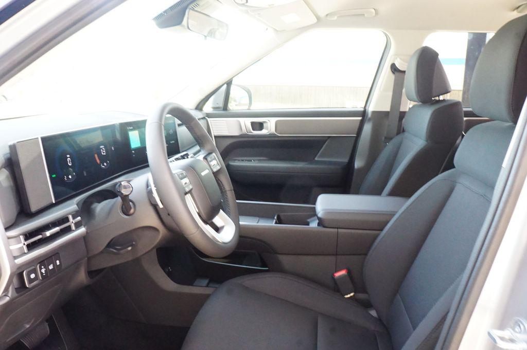 2026 Hyundai Santa Fe SE - Photo 18