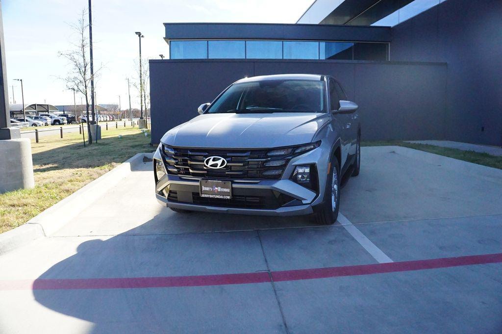 New 2026 Hyundai Tucson SE FWD SUV