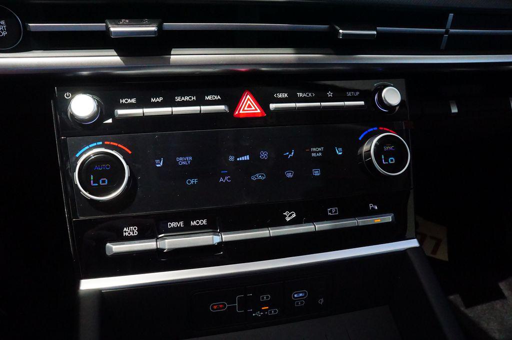 2026 Hyundai Santa Fe SEL - Photo 13