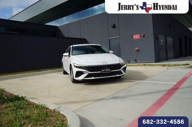 2026 Hyundai Elantra SE Sedan