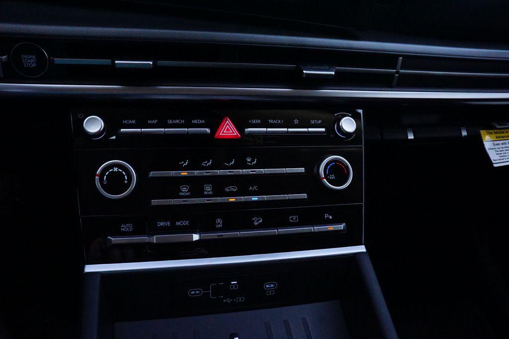 2026 Hyundai Santa Fe SE - Photo 11