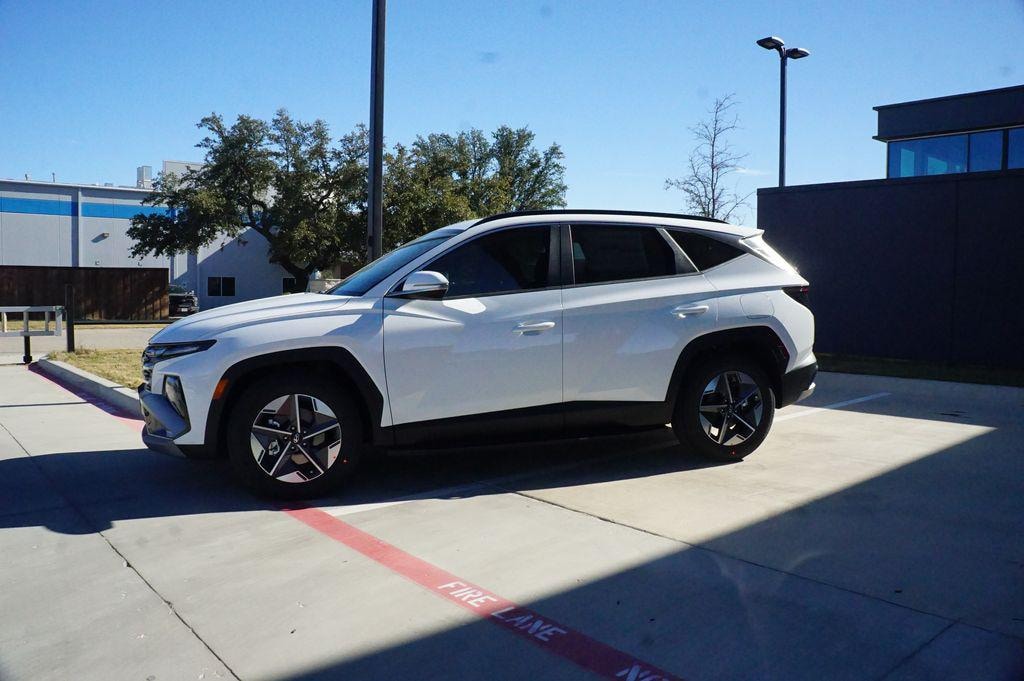 New 2026 Hyundai Tucson SEL Premium FWD SUV