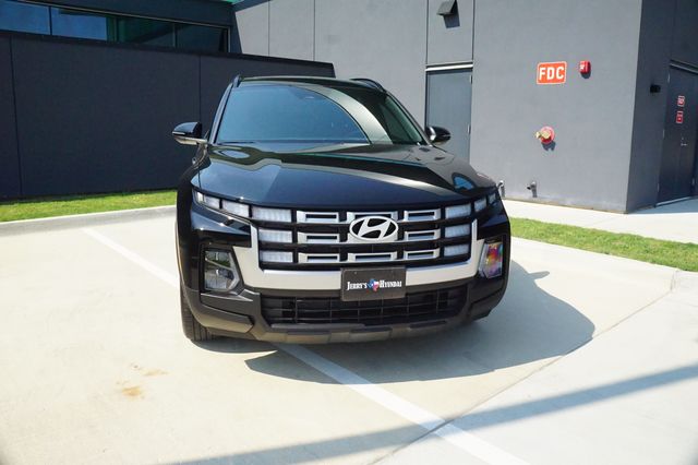 2025 Hyundai Santa Cruz SEL Activity photo 2