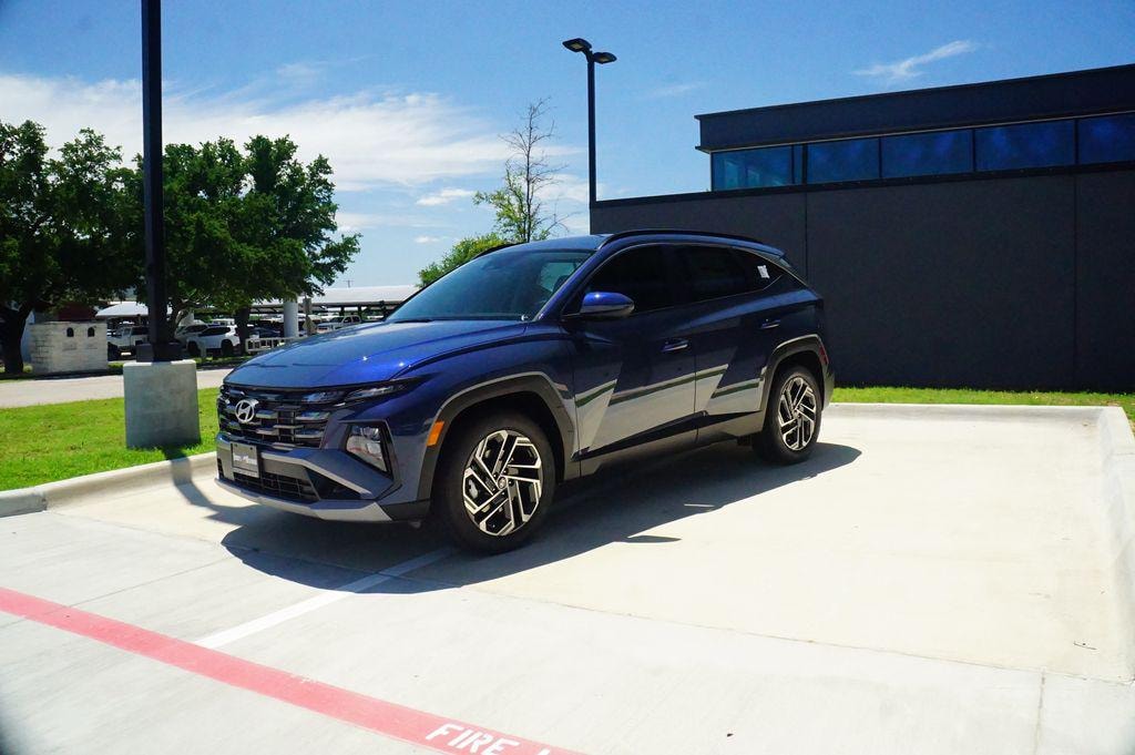 New 2026 Hyundai Tucson SEL FWD SUV