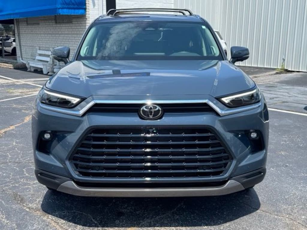 Used 2025 Toyota Grand Highlander Limited SUV