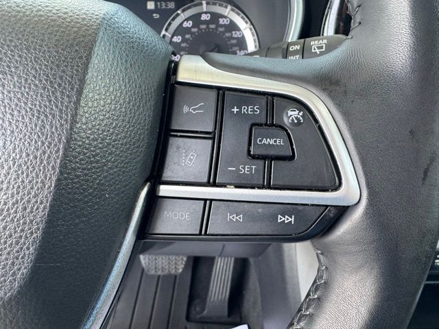 2023 Toyota Highlander XLE - Photo 17