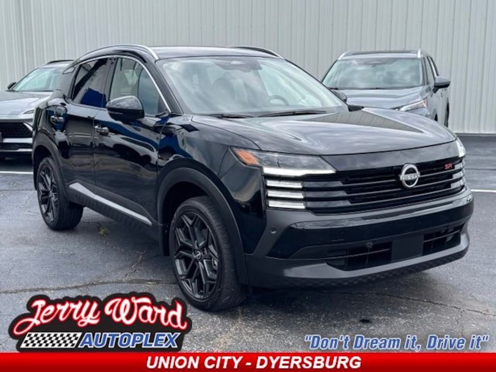 Used 2026 Nissan Kicks SR SUV