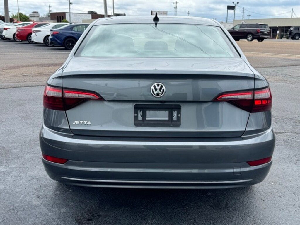 Used 2021 Volkswagen Jetta SEL Sedan