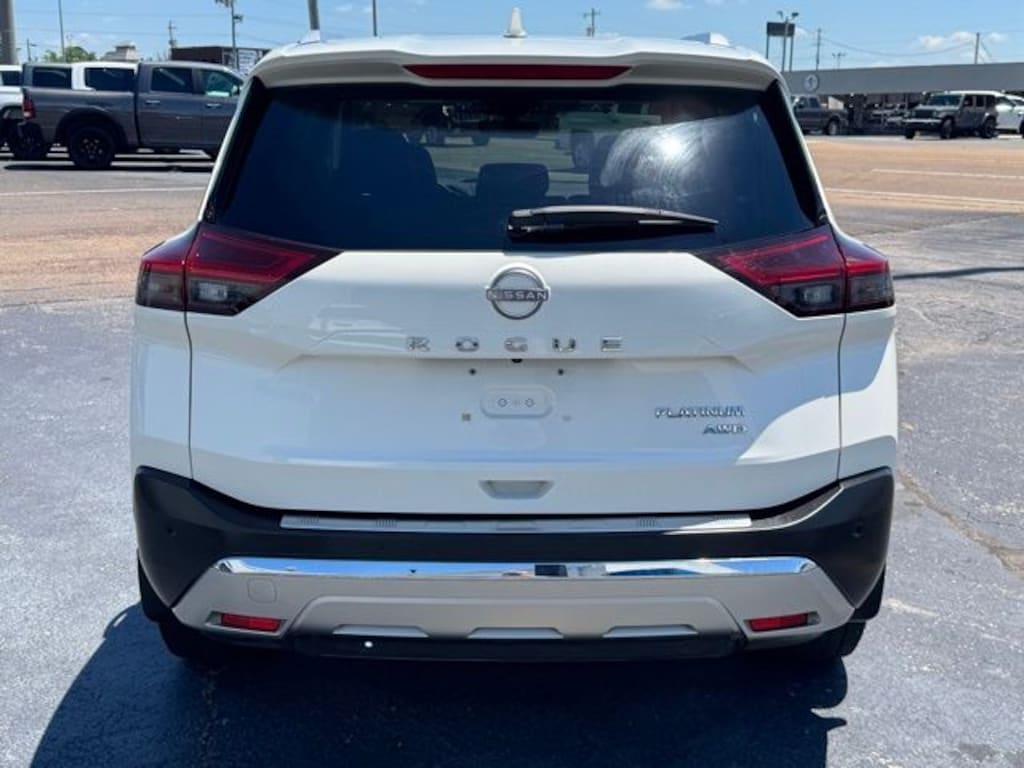 Used 2023 Nissan Rogue Platinum SUV