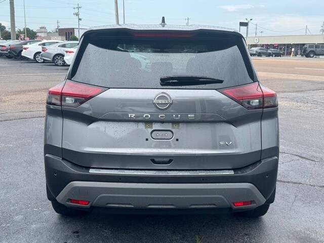2023 Nissan Rogue SV photo 4