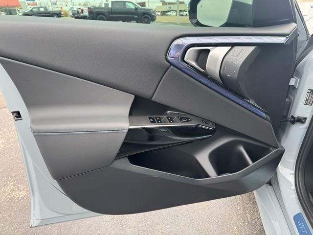 2026 BMW X3 30 - Photo 18