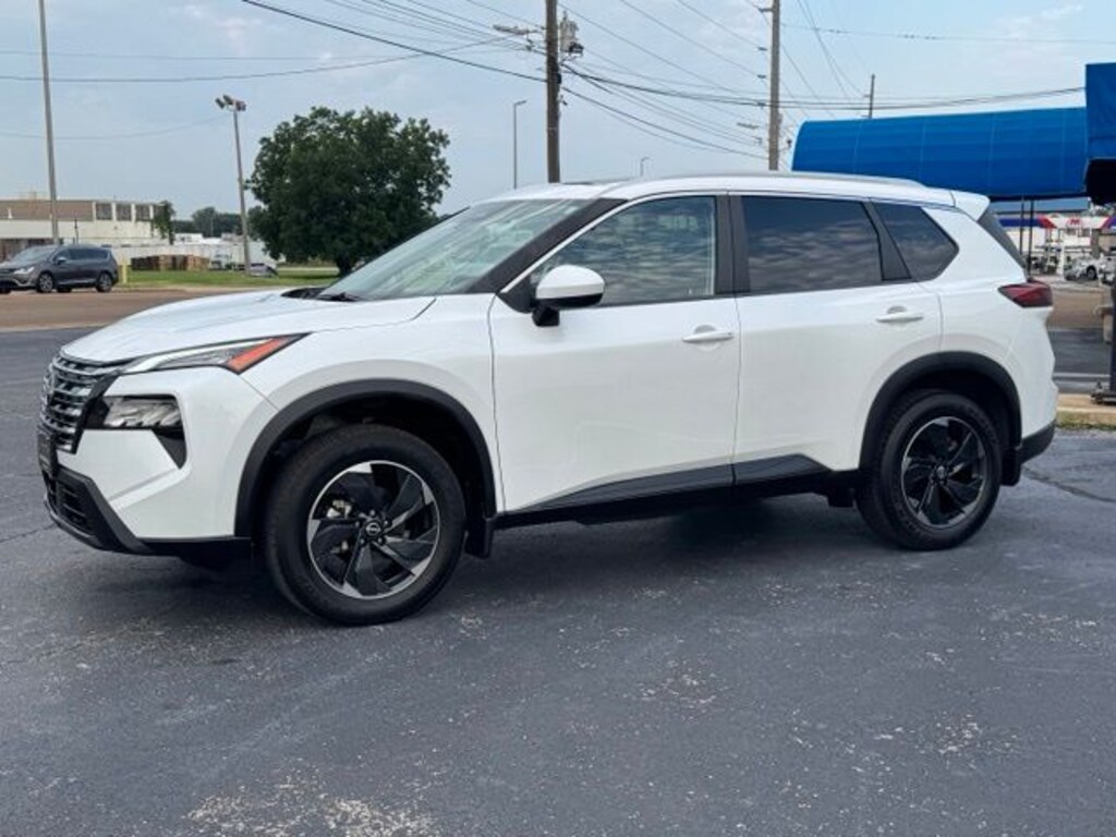 Used 2025 Nissan Rogue SV SUV