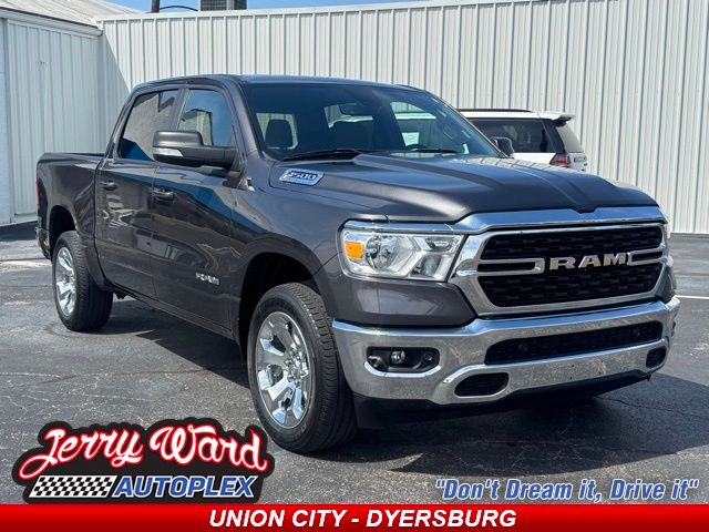 2022 RAM 1500 Big Horn/Lone Star 4x4 Crew Cab 5'7's photo