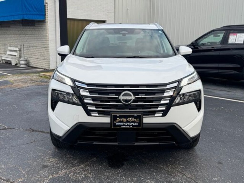 Used 2025 Nissan Rogue SV SUV