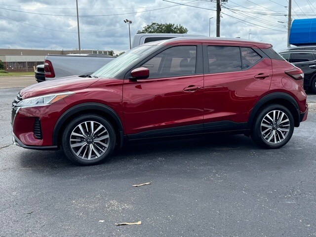 2023 Nissan Kicks SV photo 3