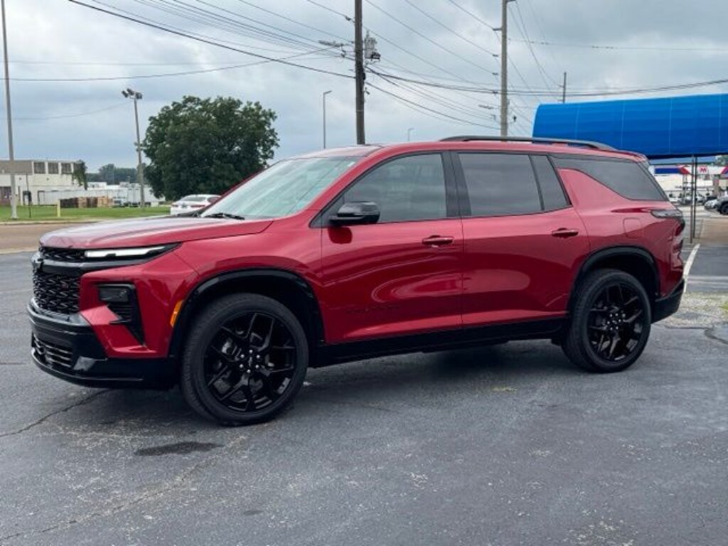 Used 2024 Chevrolet Traverse RS SUV