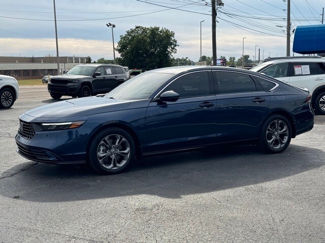 2023 Honda Accord Hybrid EX-L photo 3