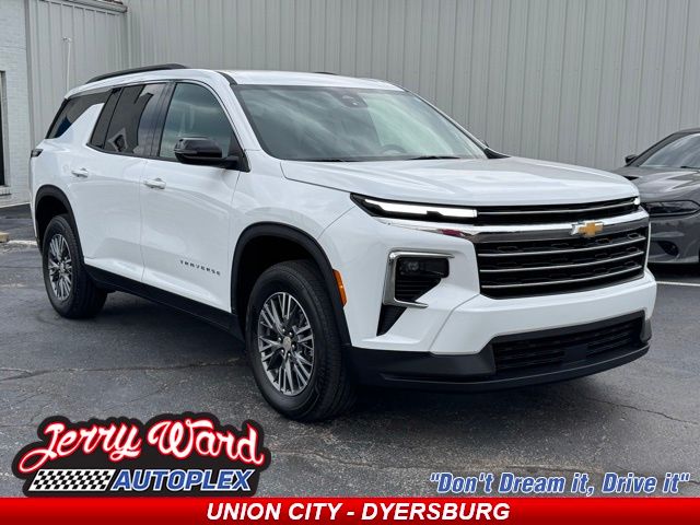 2025 Chevrolet Traverse FWD LT's photo