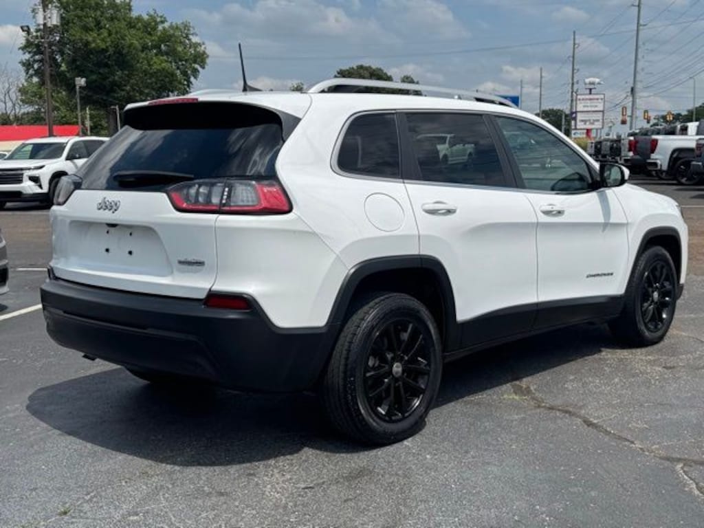 Used 2019 Jeep Cherokee Latitude Plus SUV