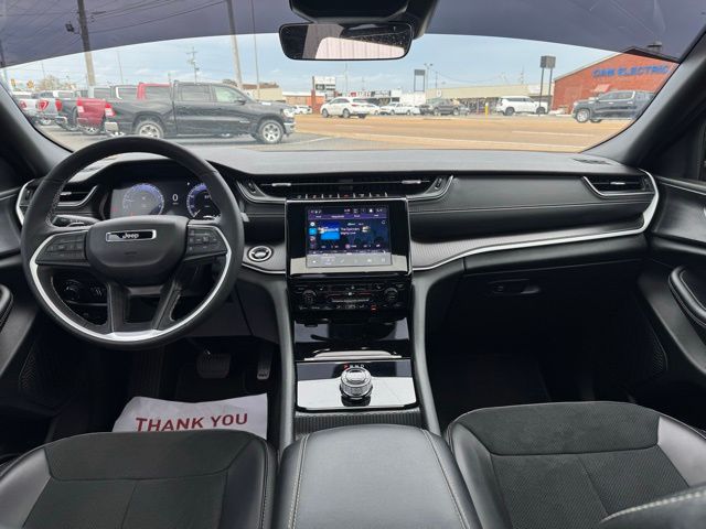 2025 Jeep Grand Cherokee L Altitude - Photo 7