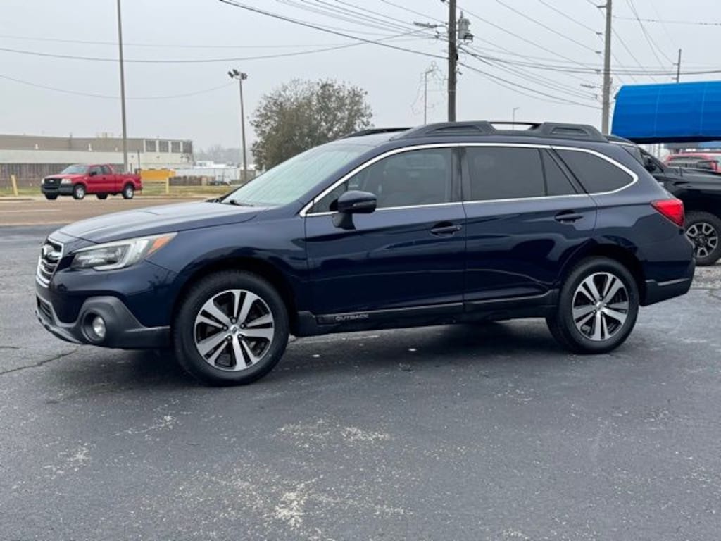 Used 2018 Subaru Outback 2.5i SUV