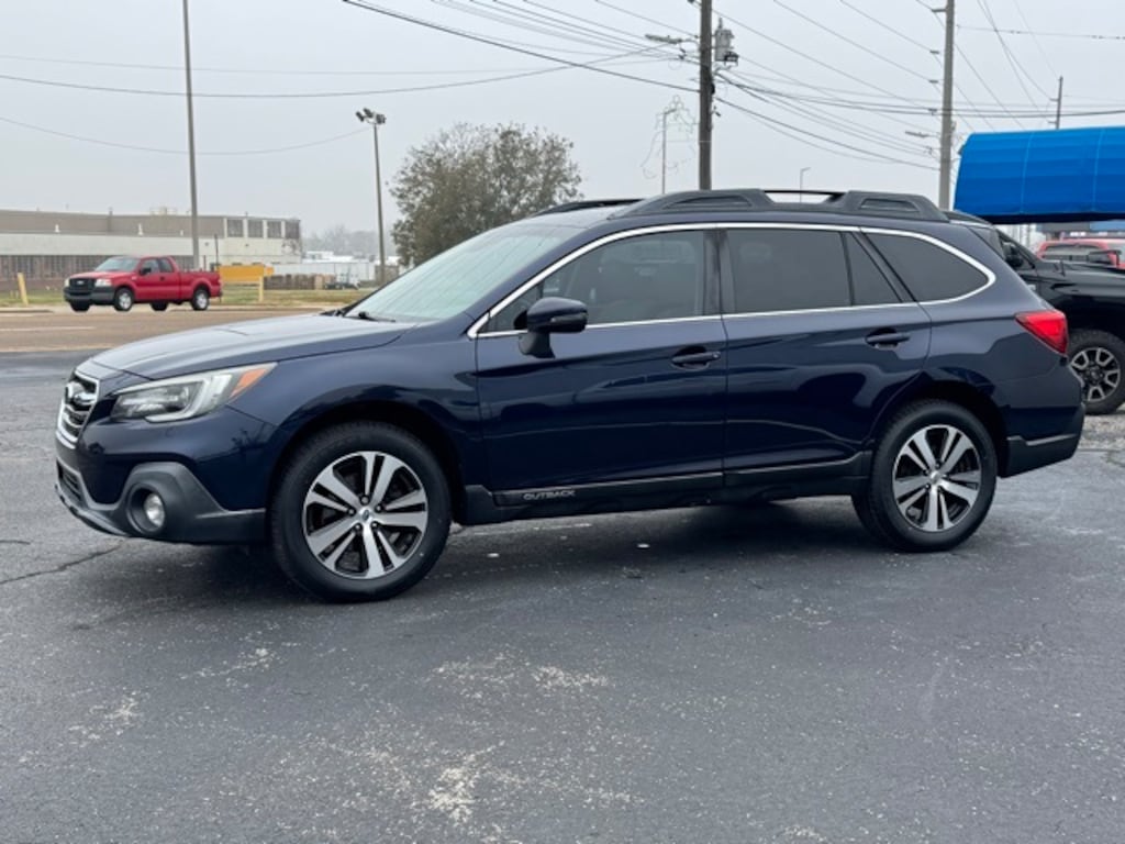 Used 2018 Subaru Outback 2.5i SUV