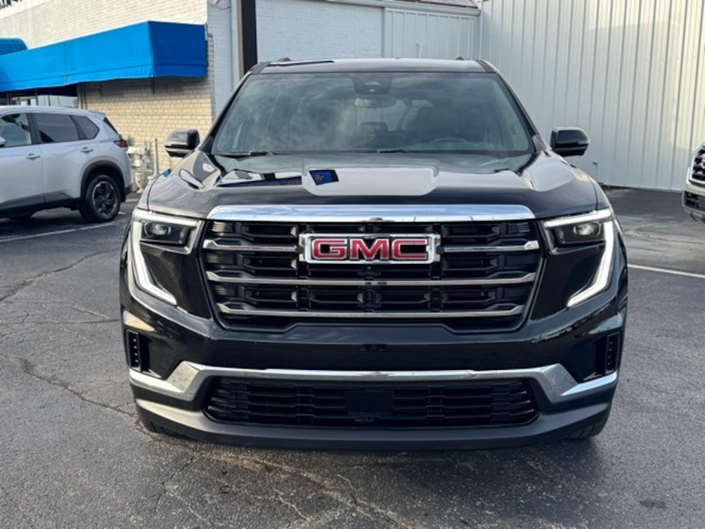 Used 2025 GMC Acadia Elevation SUV