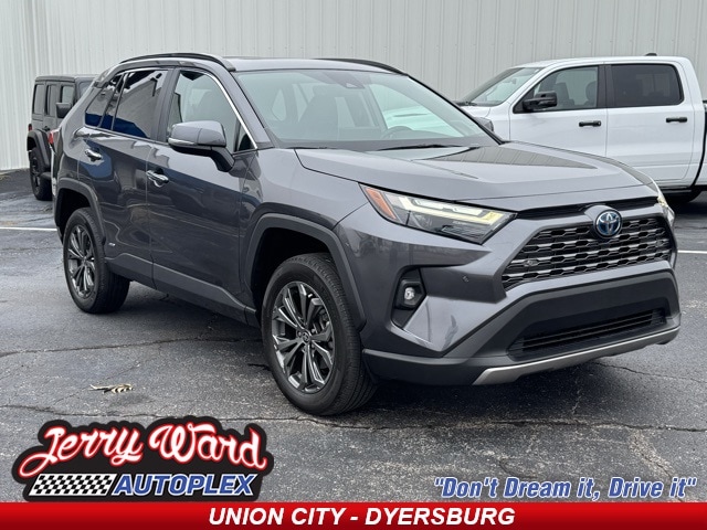 2022 Toyota RAV4 Limited's photo