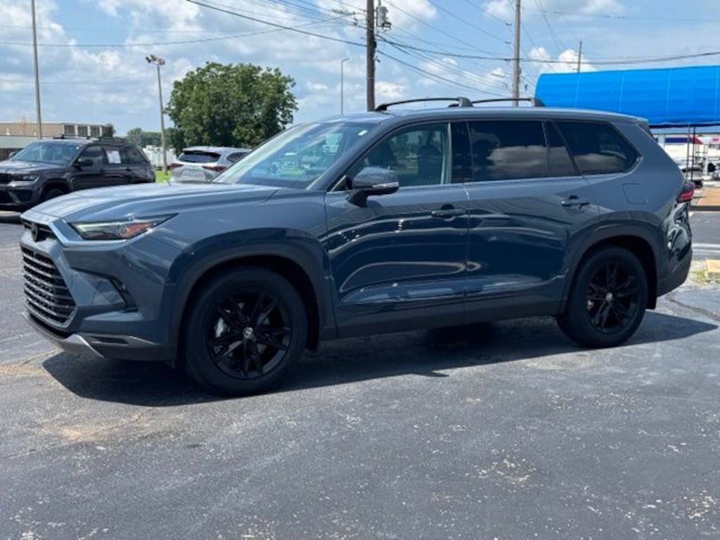 Used 2025 Toyota Grand Highlander Limited SUV