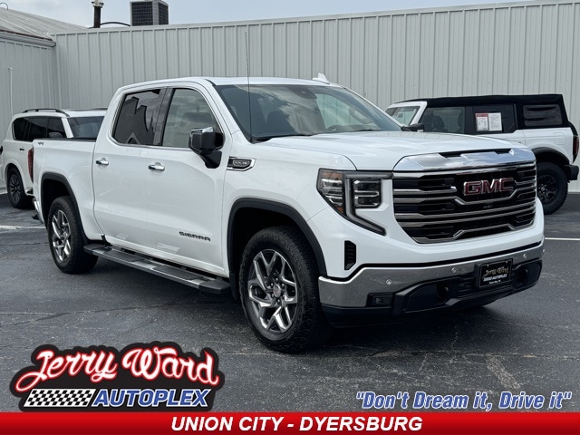 2022 GMC Sierra 1500 SLT's photo