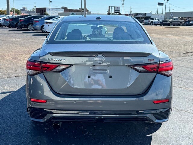 2024 Nissan Sentra SR photo 4