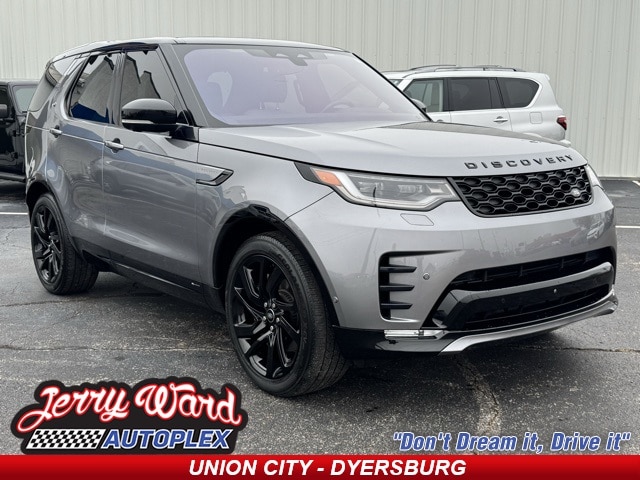 2021 Land Rover Discovery S R Dynamic's photo