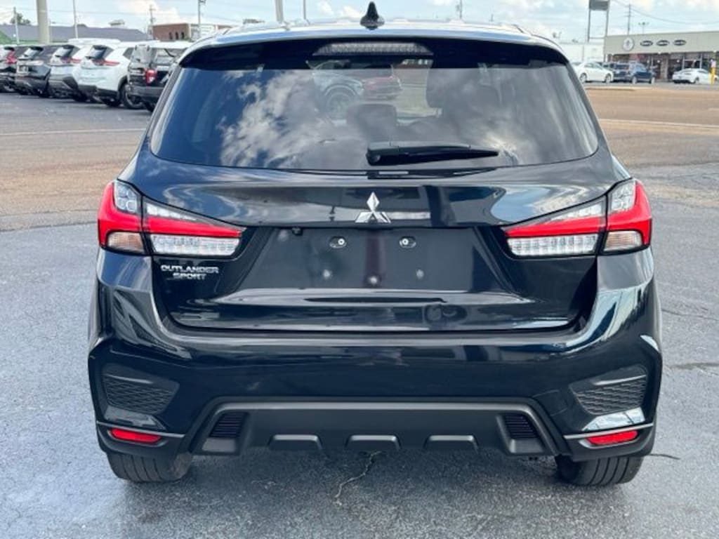 Used 2023 Mitsubishi Outlander Sport 2.0 ES SUV