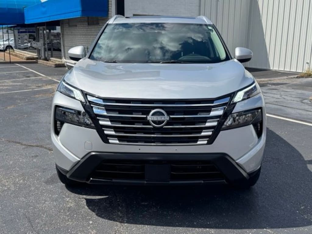Used 2025 Nissan Rogue SV SUV