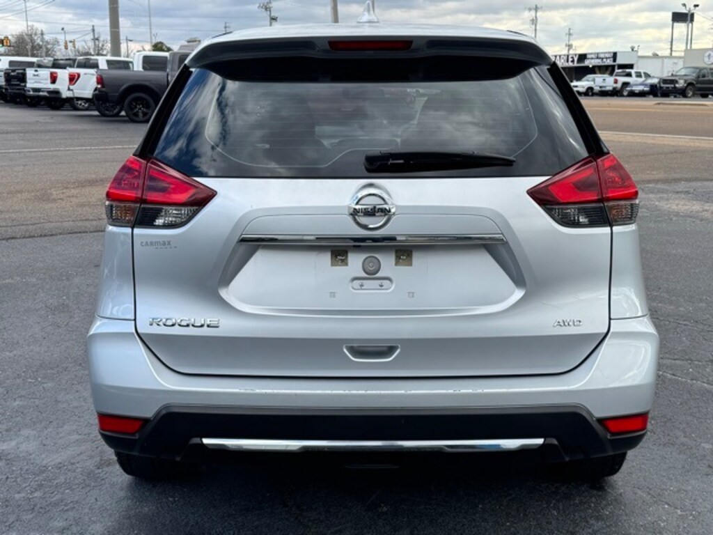 Used 2018 Nissan Rogue S SUV