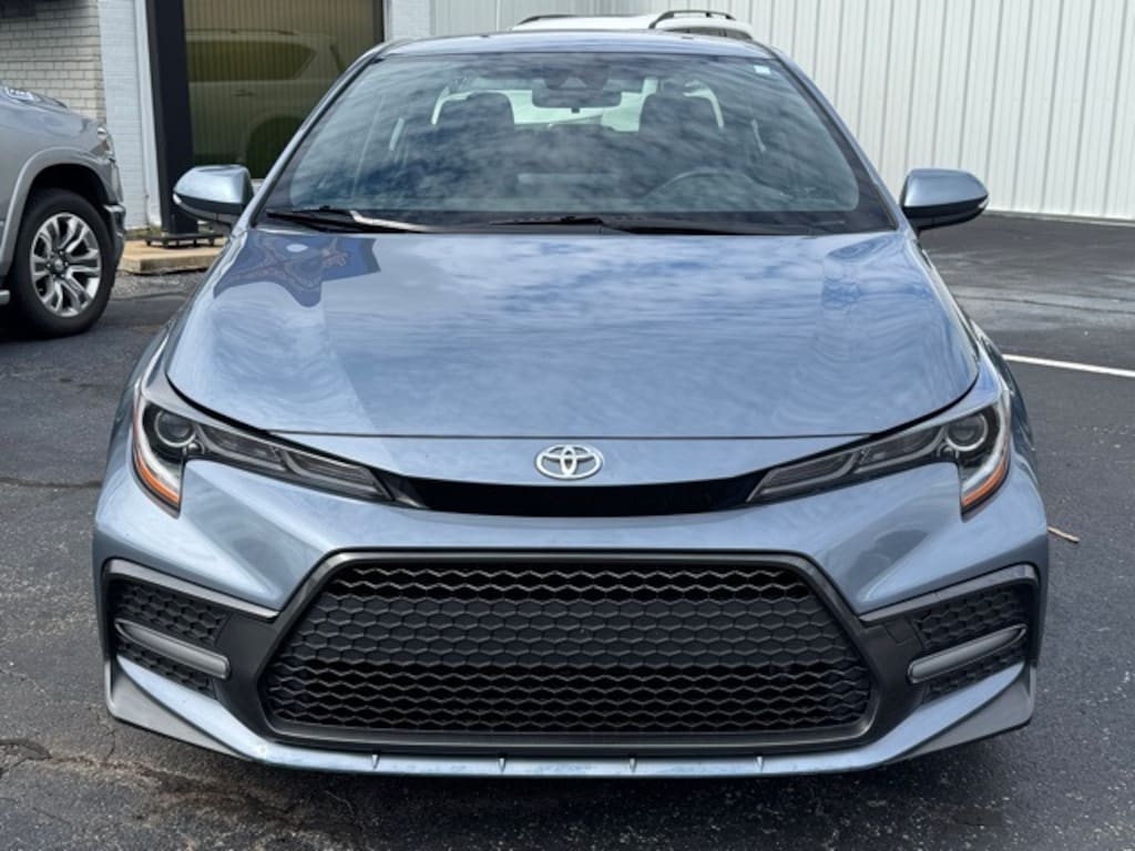 Used 2022 Toyota Corolla SE Sedan