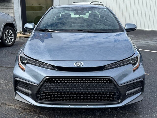2022 Toyota Corolla SE photo 2