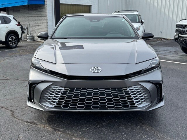 2025 Toyota Camry XSE photo 2