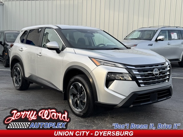 2024 Nissan Rogue SV's photo