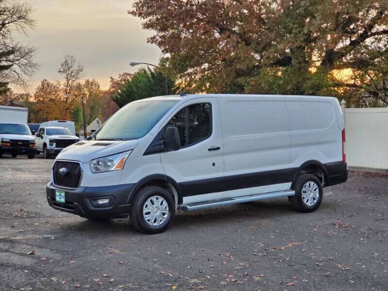 2024 Ford Transit photo 3